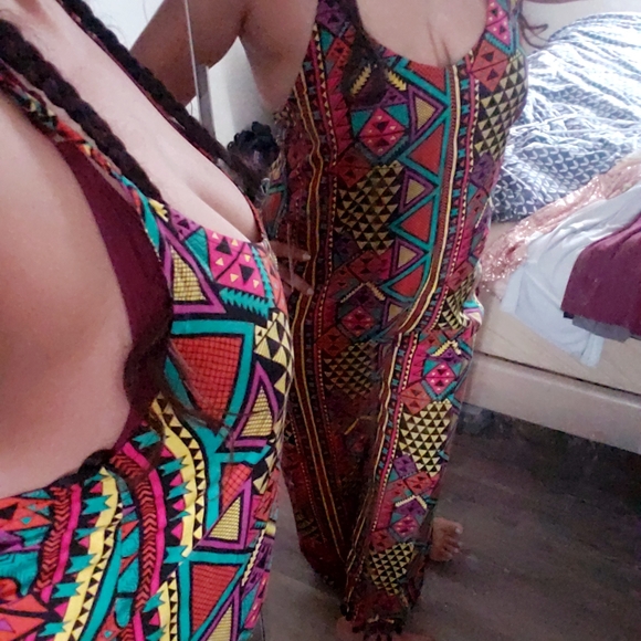 Multi color jumpsuit - Picture 9 of 9